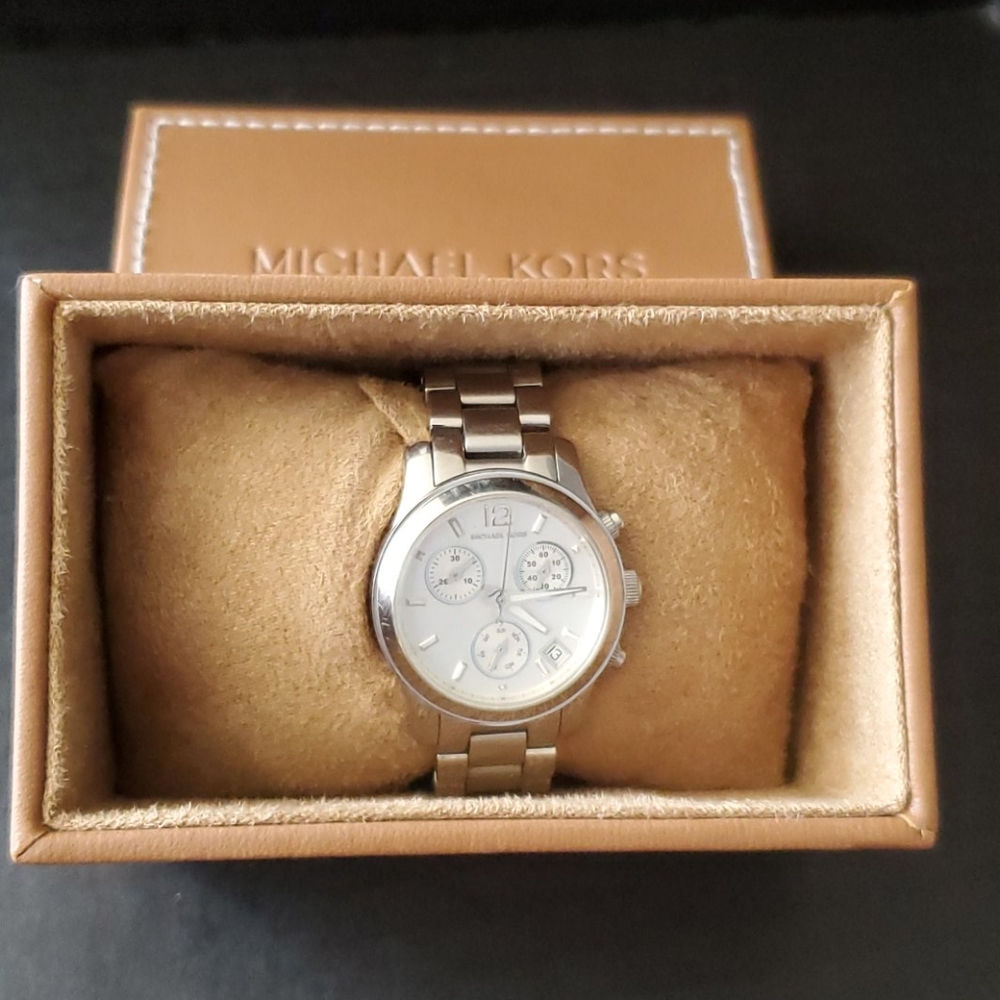 Michael Kors ⌚